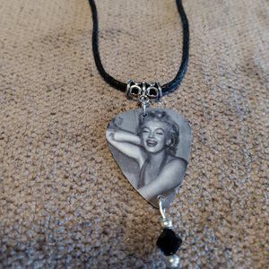 MARILYN MONROE GUITAR PICK NECKLACE -EARRINGS